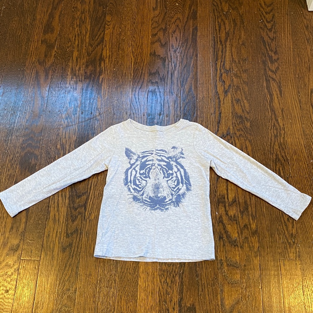 Tea Collection Tiger Light Gray Long Sleeve T-Shirt